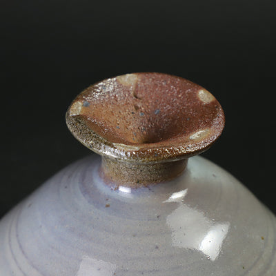 Madara Karatsu high-legged plate by Takashi Nakazato