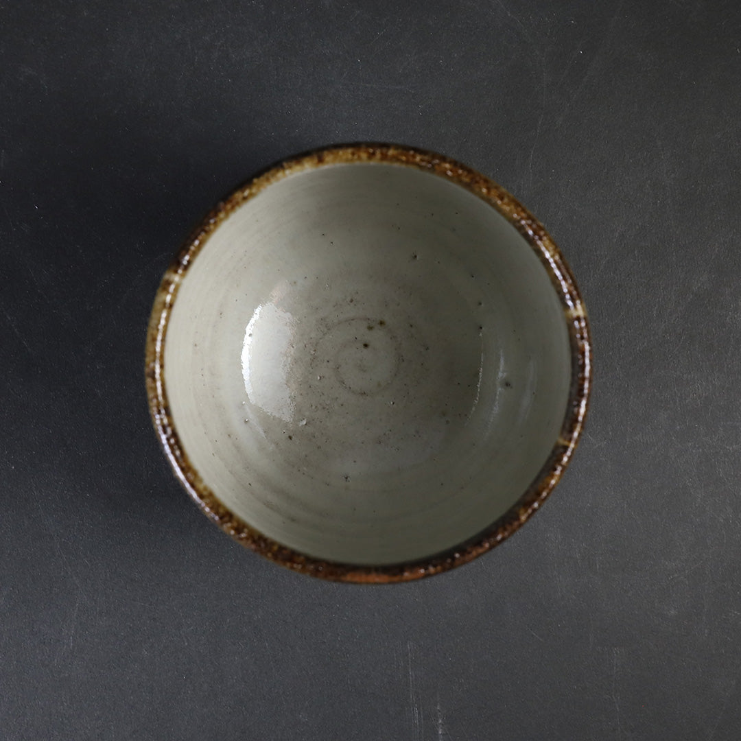 猪口  繪唐津   江戸期　アンティーク　１客 猪口 繪唐津 江戸期 アンティーク 1客 美術品・アンティーク