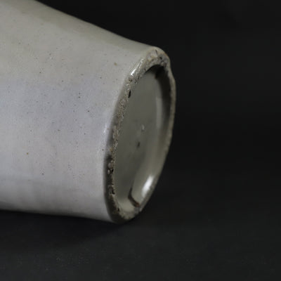 石井義久　作　唐津白磁花入　No.1