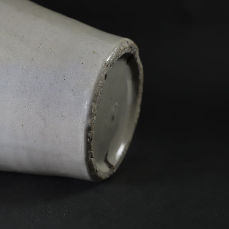 石井義久　作　唐津白磁花入　No.1