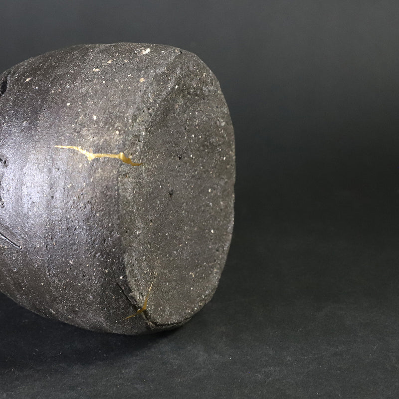 Suzu Flower Vase Tokkuri No.6 by Yasumoto Kajiwara