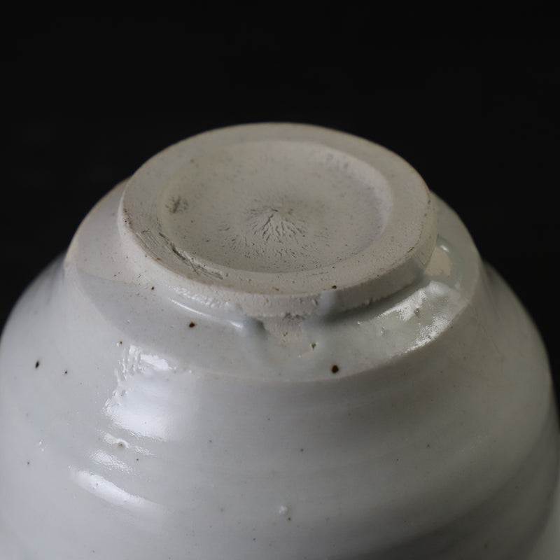 White porcelain dish by Naoto Yano