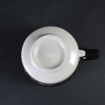 Karatsu porcelain bowl and plate with black and white base with scratches, made by the 14th generation Nakazato Tarouemon
