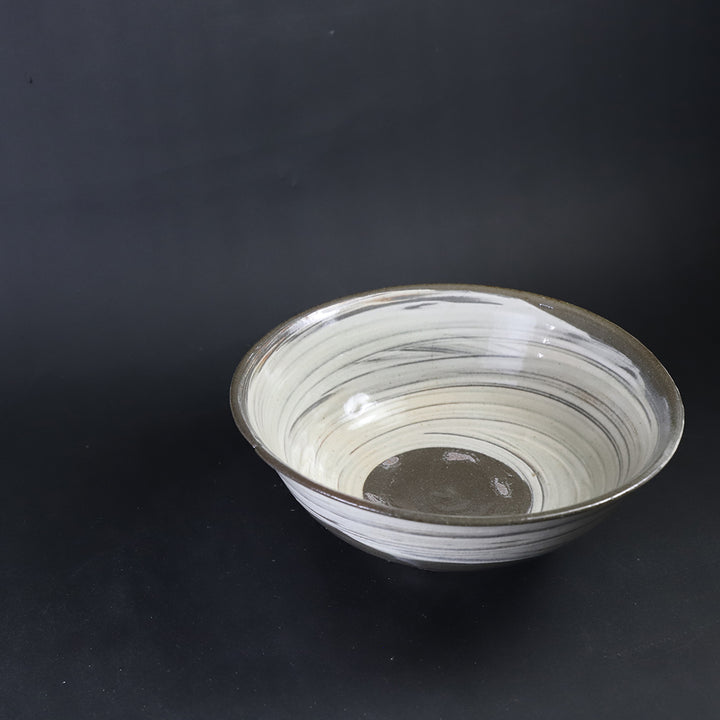 竹花正弘 作 刷毛目六寸鉢 – ギャラリー一番館オンラインショップ