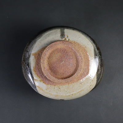 Nakazato Tarōemon Kiln Oribe Karatsu Chawan