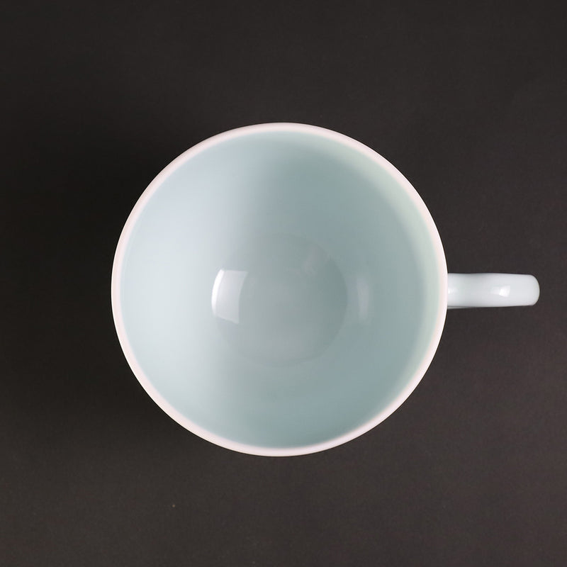 Blue and white porcelain coffee bowl with rose design by Manji Inoue