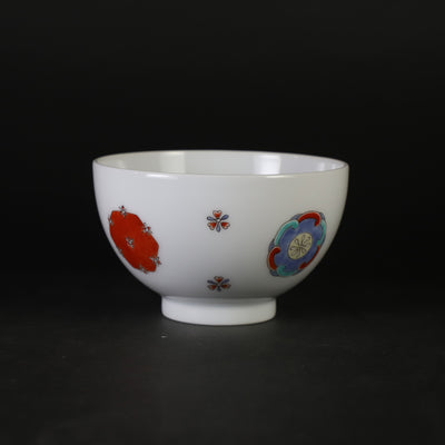 柿右衛門窯　錦丸文紅茶碗