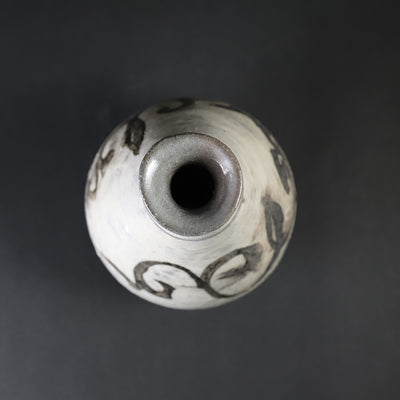 石井義久　作　絵刷毛目徳利　No.58