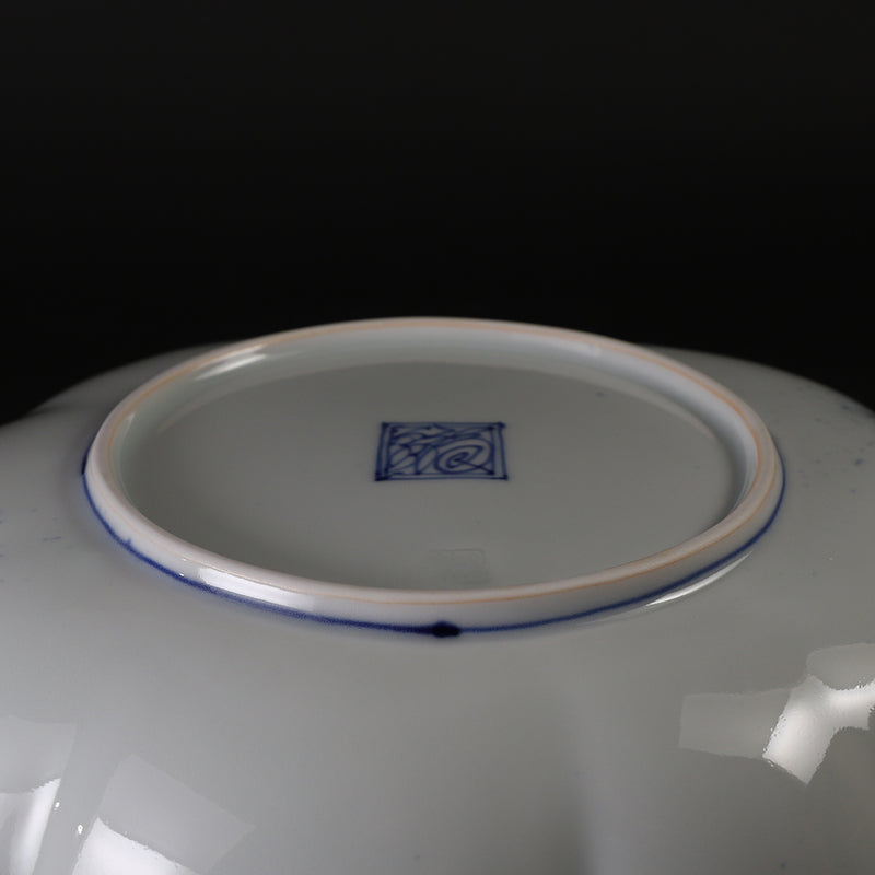 Fukusen Kiln Arabesque patterned cloud-shaped deep plate