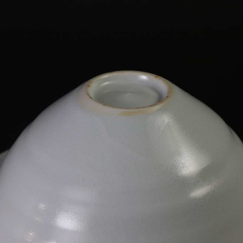 White porcelain bowl by Kenta Nakazato