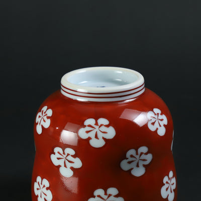 Gen'emon Kiln Red-painted plum blossom teacup