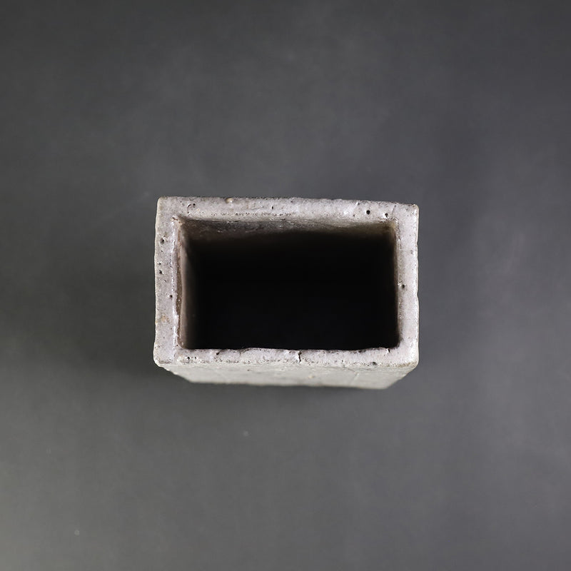 梶原靖元　作　角花入　No.61