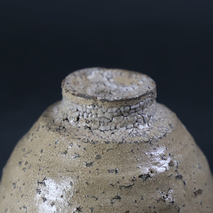 内村慎太郎 作 井戸盃 No.60 – ギャラリー一番館オンラインショップ