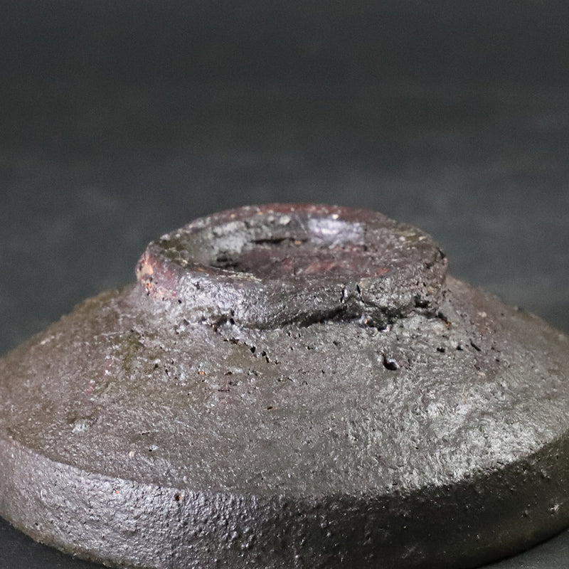 Black Karatsu sake cup by Kota Tanaka