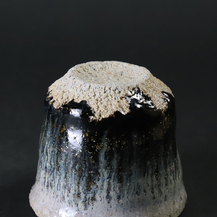 岡本作礼 作 朝鮮唐津ぐい呑（No.27） – ギャラリー一番館オンライン