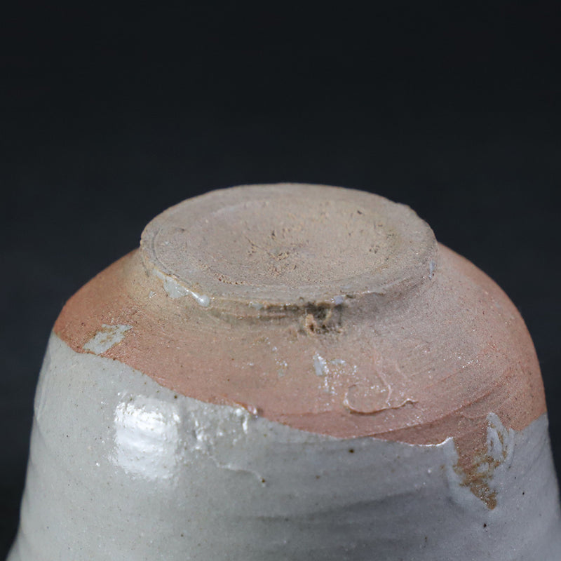 Karatsu sake cup No.33 by Naoto Yano