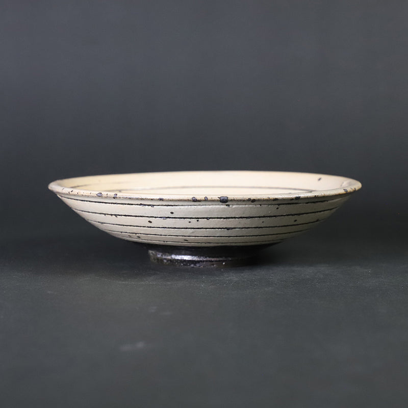 Kohiki Striked Plate by Nakazato Taki