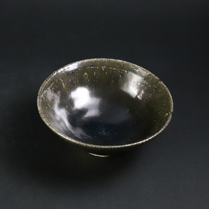 Black Karatsu sake cup No.55 by Yasumoto Kajiwara