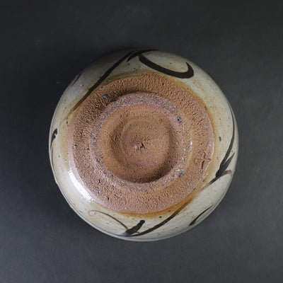 Painted Karatsu tea bowl No.6 by the 14th generation Nakazato Tarouemon