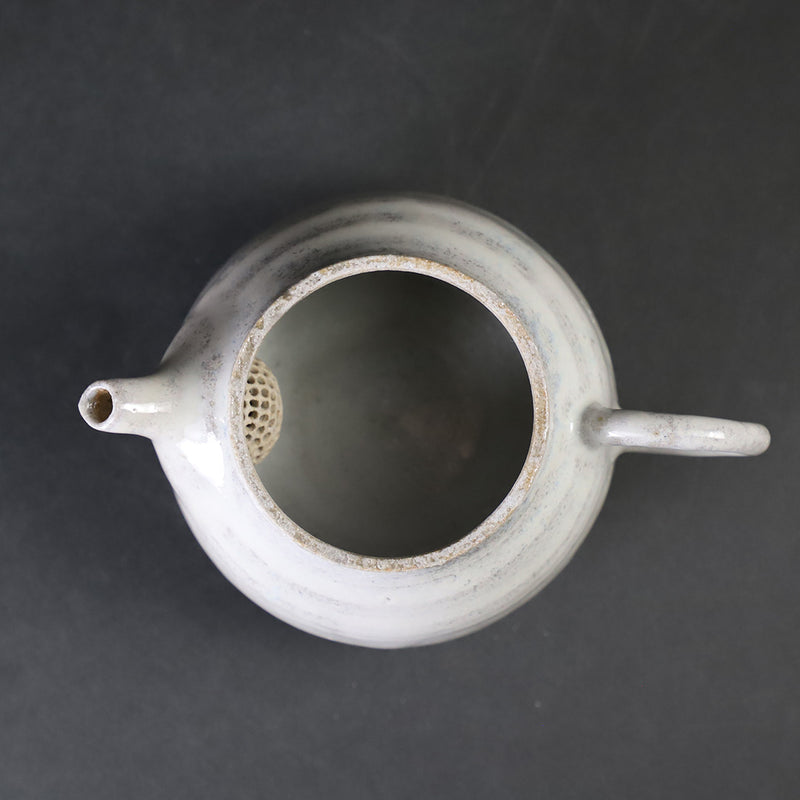 Madara Karatsu Teapot No.21 by Masahiro Takehana