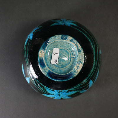 Taroemon Nakazato 14th Karatsu Taroemon blue scratched tea bowl