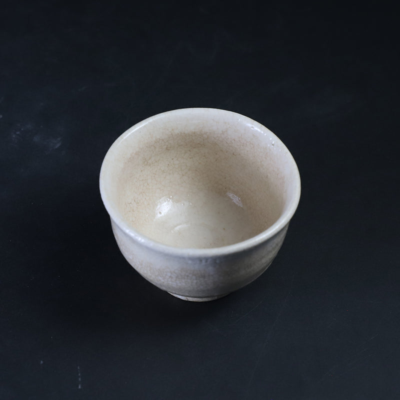 Hard-handled sake cup by Shintaro Uchimura