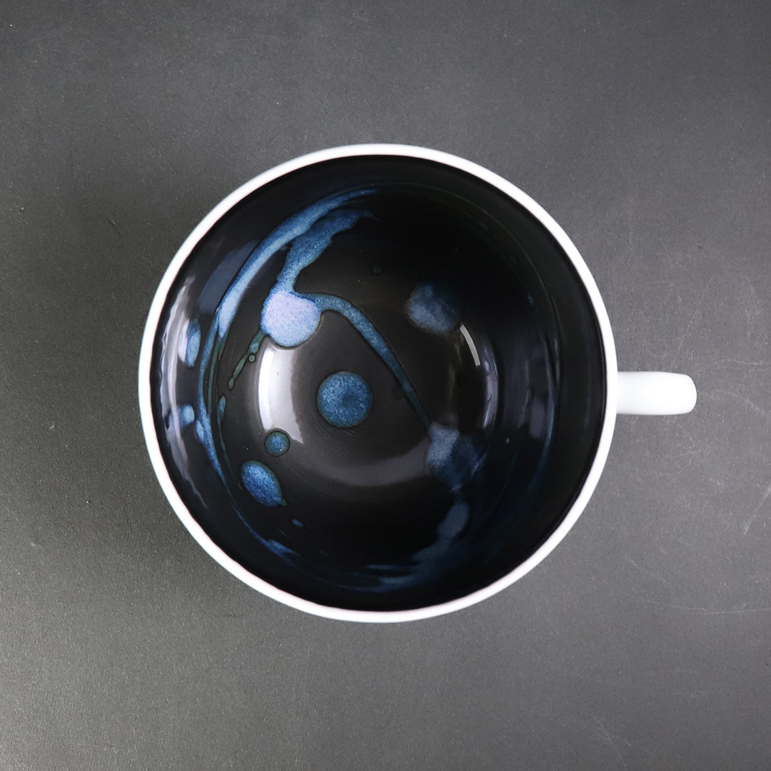 井上祐希 作 天目青釉滴珈琲碗 – ギャラリー一番館オンラインショップ