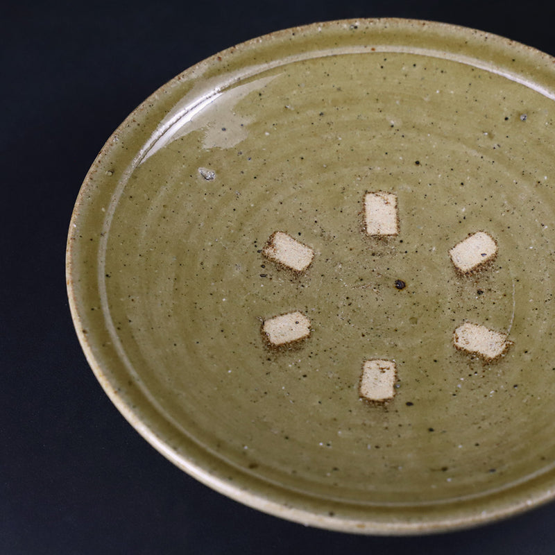 Yellow Karatsu plate by Nakazato Taki