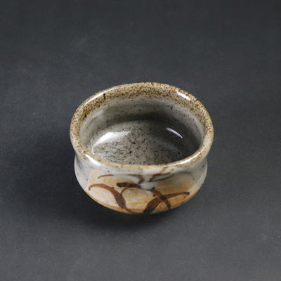 Nakazato Taroemon Kiln Oribe Karatsu Sake Cup (Susuki)