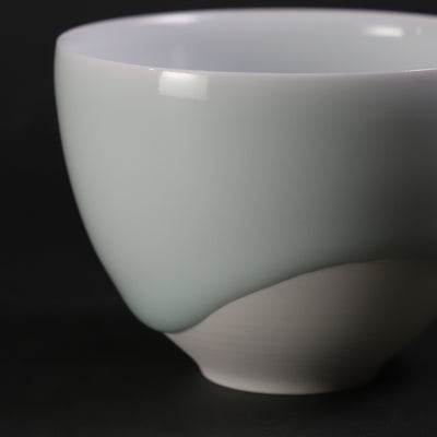百田暁生　作　青白磁茶器(中)