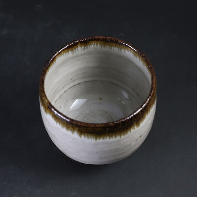 Nakazato Tarouemon Kiln Karatsu Sake Cup (Large, Spotted Whale)
