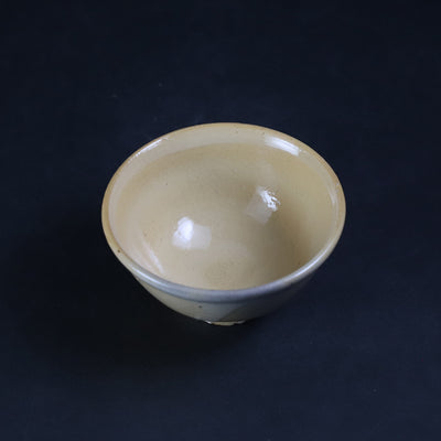 Karatsu sake cup by Taki Nakazato