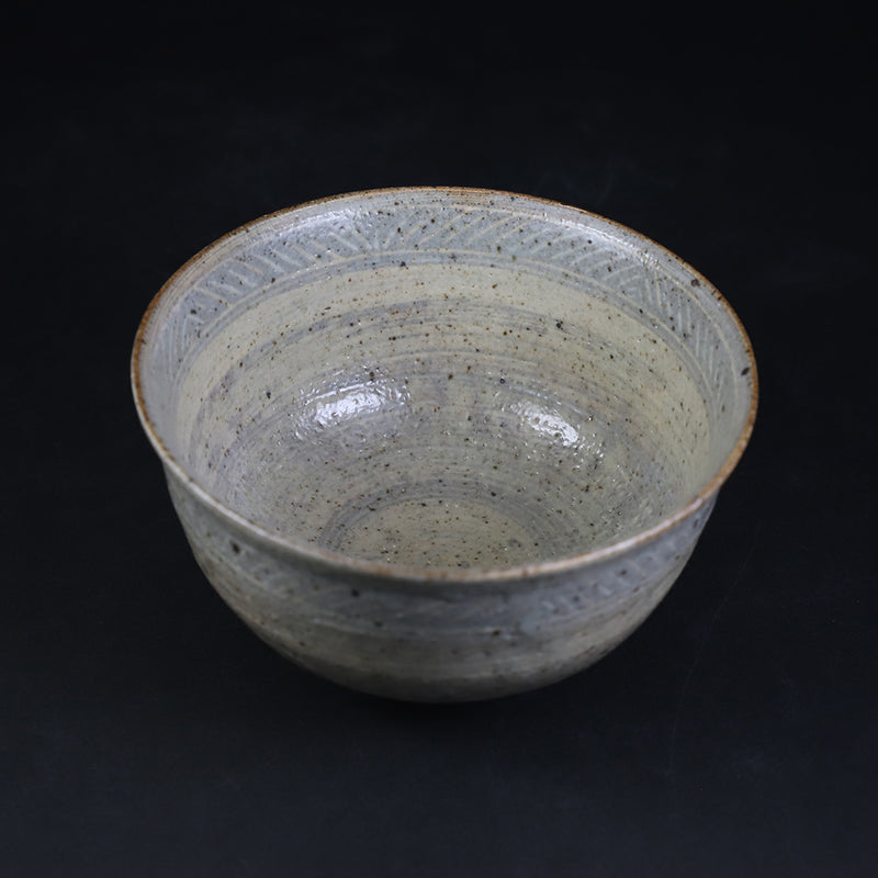 Mishima Karatsu bowl by Shuichi Okamoto