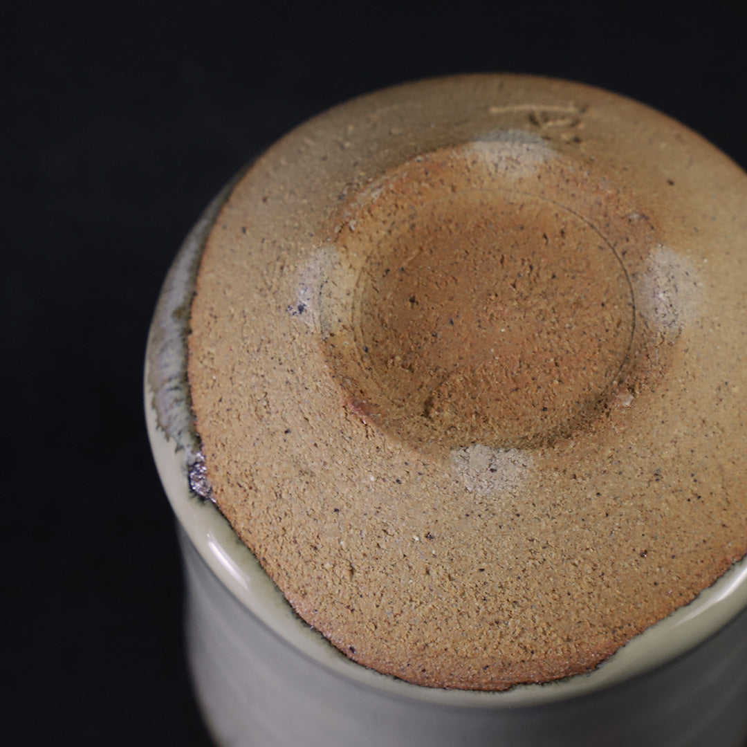 新作★中里太亀【師＆父：中里隆】唐津粉引そぎめ湯のみ Amazon | 中里太亀師＆父：中里隆唐津粉引湯呑（酒器にもお勧め