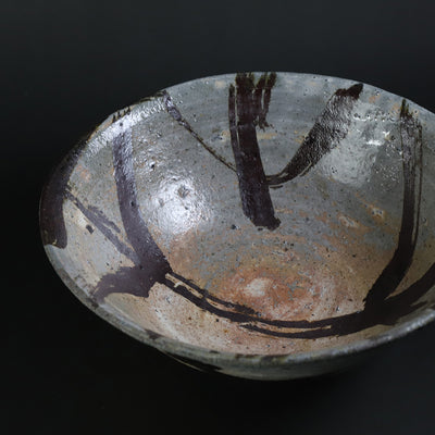 Powder-glazed Karatsu Shoe Bowl by Munehiko Maruta