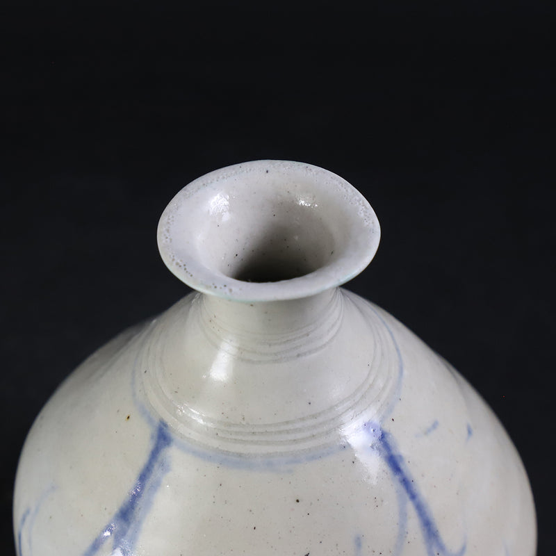 Blue and white sake bottle No.17 by Maruta Soichi Gallery