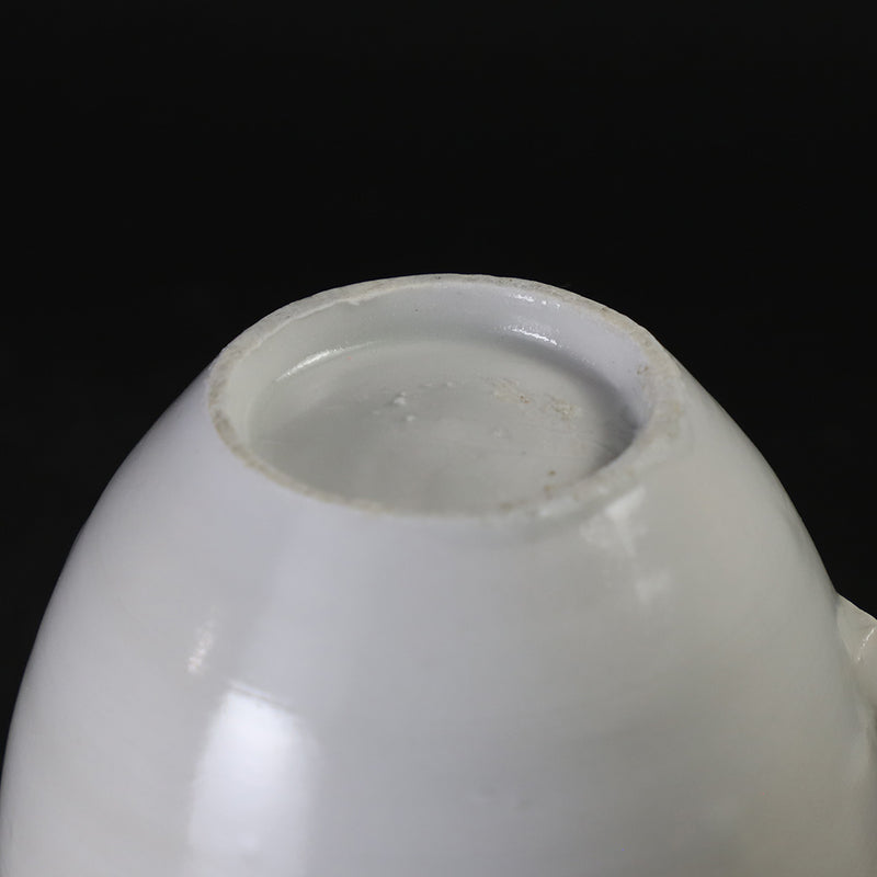 White porcelain cup and saucer by Masahiro Takehana