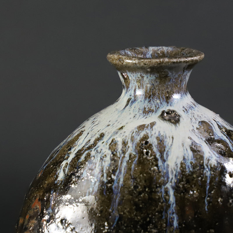 Korean Karatsu Flat Pot Sake Bottle No.31 by Munehiko Maruta