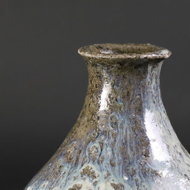 Madara Karatsu Sake Bottle No.29 by Munehiko Maruta