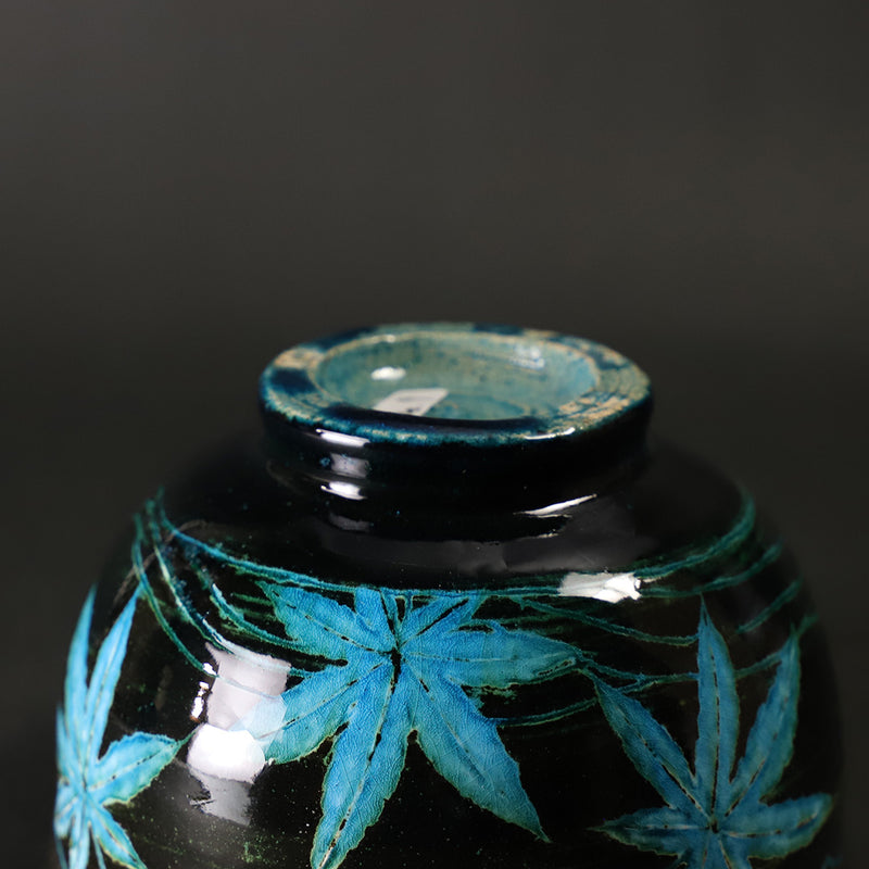Taroemon Nakazato 14th Karatsu Taroemon blue scratched tea bowl