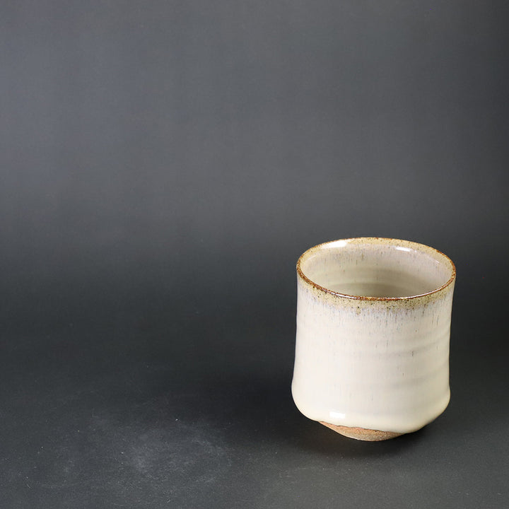 中里太亀 作 斑唐津湯呑 – ギャラリー一番館オンラインショップ