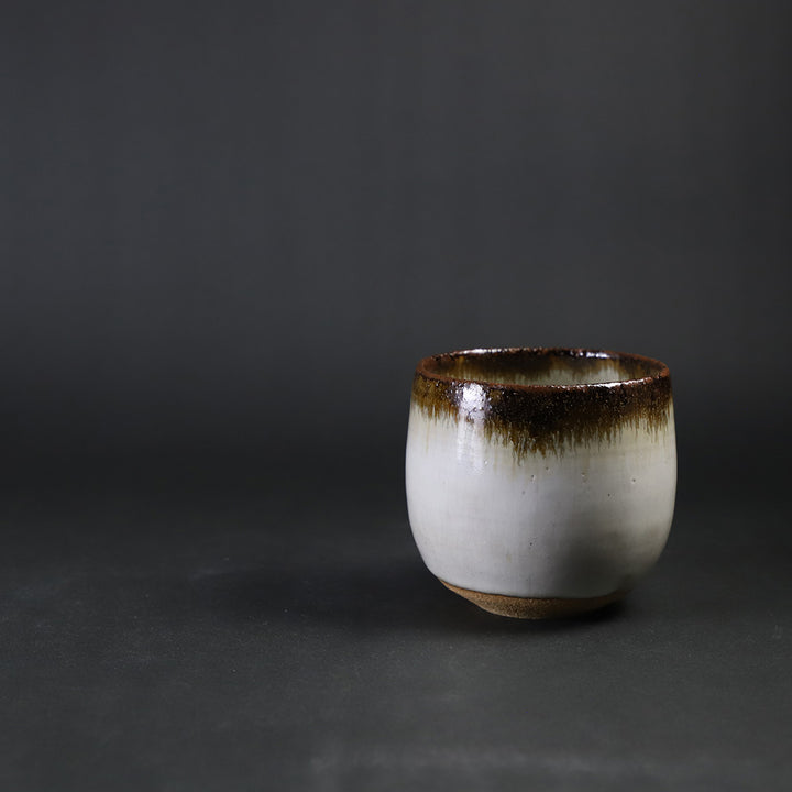 中里太郎右衛門窯 唐津猪口(皮鯨) – ギャラリー一番館オンラインショップ