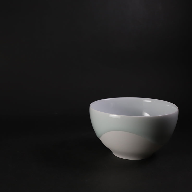 百田暁生　作　青白磁茶器(大)