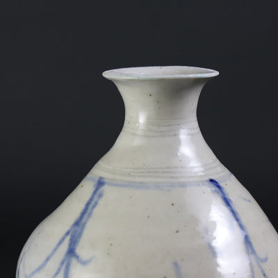 Blue and white sake bottle No.17 by Maruta Soichi Gallery