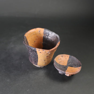 丸田雄　作　唐津赤黒花紋蓋向付　No.4