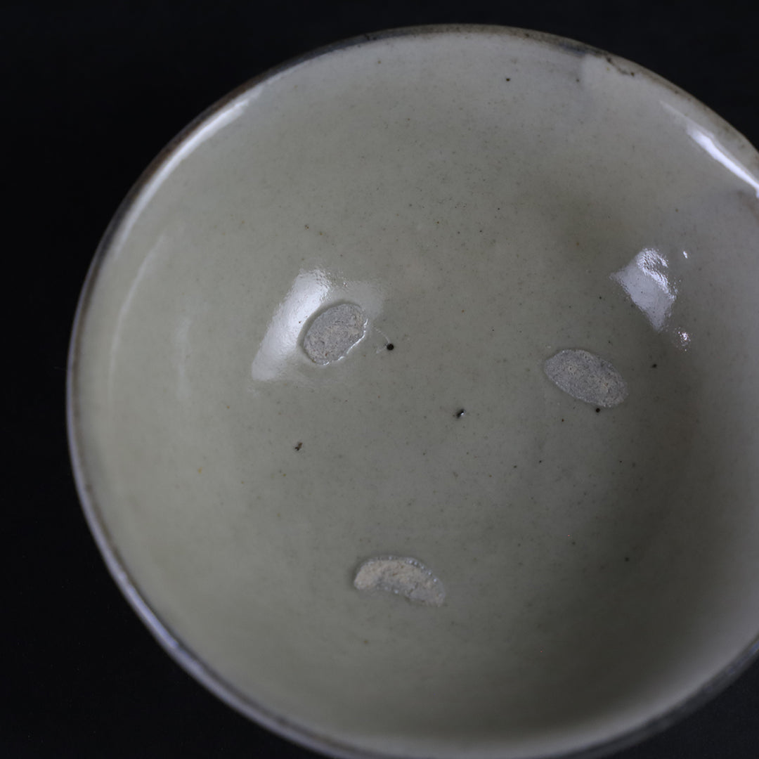 中里健太 作 粉引ぐい呑 – ギャラリー一番館オンラインショップ