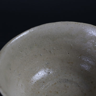 Karatsu tea bowl No.12 made by the 14th generation Nakazato Tarouemon