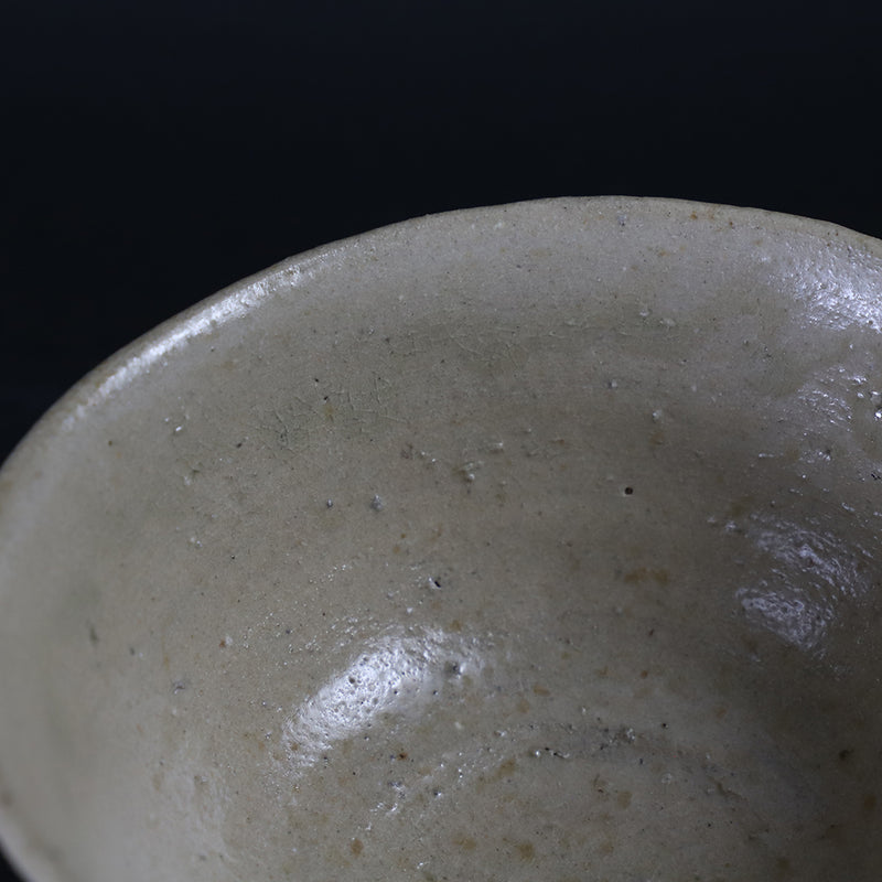 Karatsu tea bowl No.12 made by the 14th generation Nakazato Tarouemon