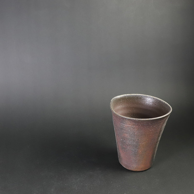 Karatsu Nanban beer cup 1 by Nakazato Taki
