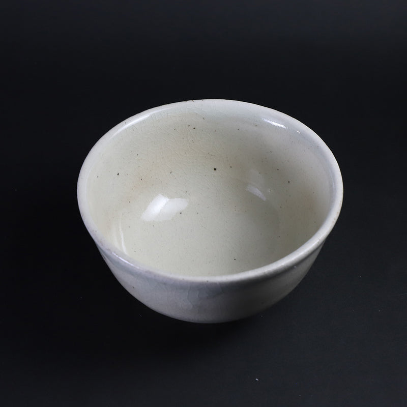 Nakazato Tarōemon Kiln Karatsu Kobiki Chawan